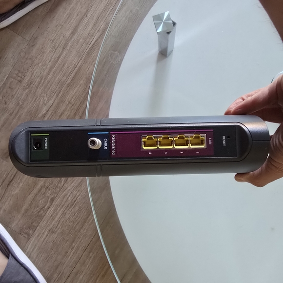 ARRIS SURFboard DOCSIS 3.1 G34 Gigabit Cable Modem & Wi-Fi 6 Router   Compatibl - Picture 3 of 5